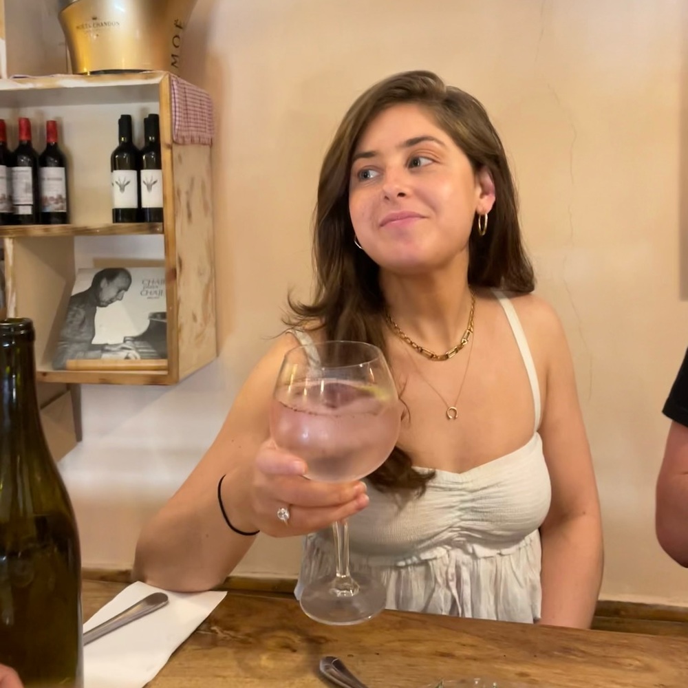 Meet your Posher, Emily